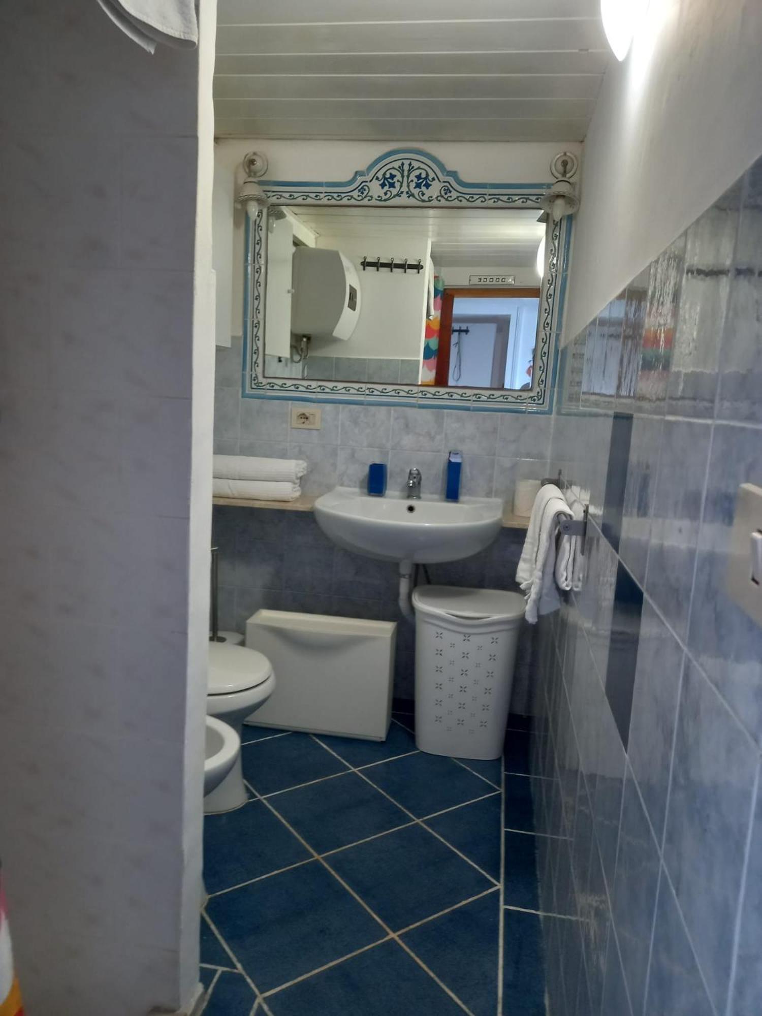 La Casa Sugli Archi Hotel Понца Екстериор снимка